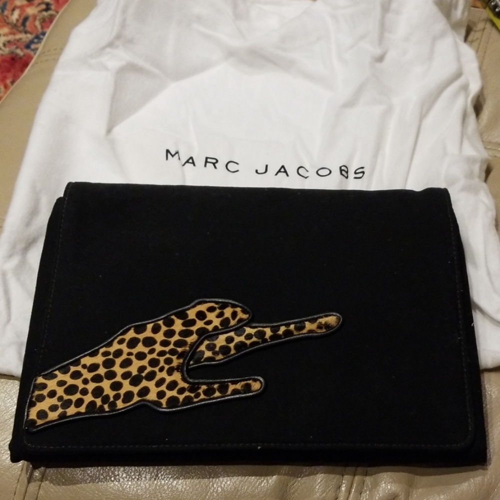 NEW Marc Jacobs black canvas leopard clutch